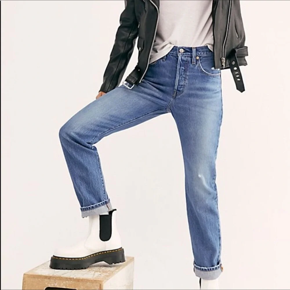 Levi’s 501 Straight Leg Button-fly Jeans